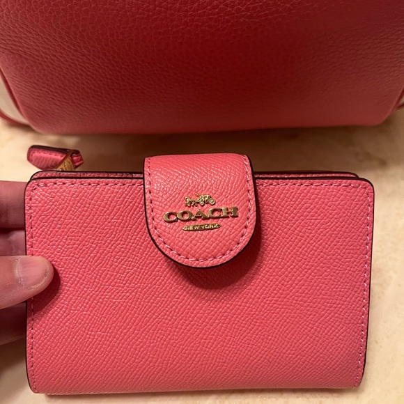 COACH BACKPACK & WALLET IN SIGNATURE CANVAS SET - Picture 3 of 10